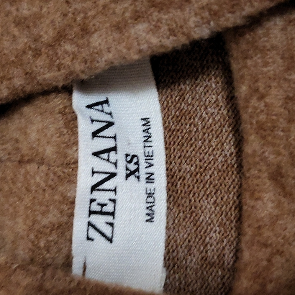 Pullover - Picture 3 of 5